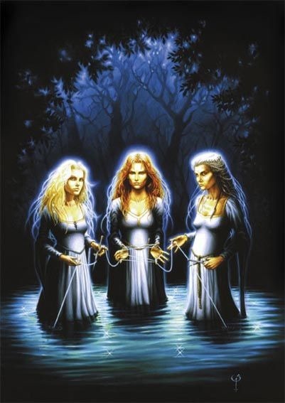 Dans la mythologie grecque, les moires sont trois divinités du Destin.