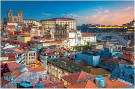 La capitale du Portugal est...