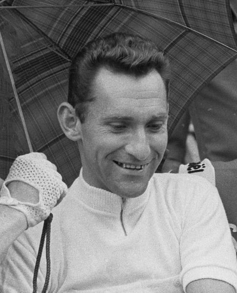 Jean Stablinski a remporté le Tour d'Espagne en...