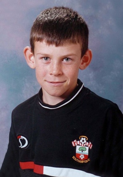 Bien qu'il soit gallois, Gareth est né en Angleterre, à Southampton.