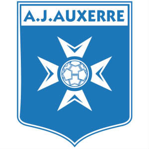 Quel joueur a rejoint Auxerre lors de la saison 2011 de foot ?