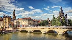 De quel département la belle ville de Metz est-elle la préfecture ?