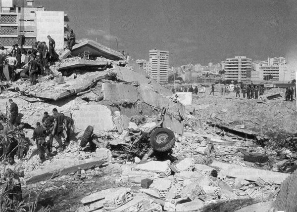 Les attentats de Beyrouth du 23 octobre 1983 sont deux ...