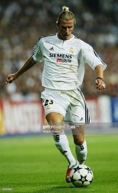 Beckham fait sa première apparition en sélection le 1er septembre contre la Moldavie