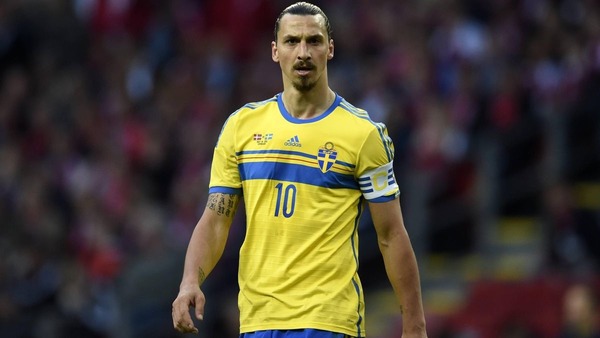 Avec la sélection suédoise, il ne participe pas au Mondial de 2014.