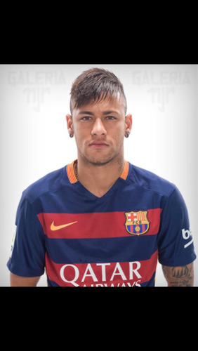 Quel est le nom complet de Neymar ?