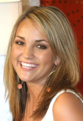 Quel âge a la petite soeur de Britney Spears ?