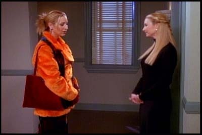 Comment s'appelle la soeur de Phoebe ?