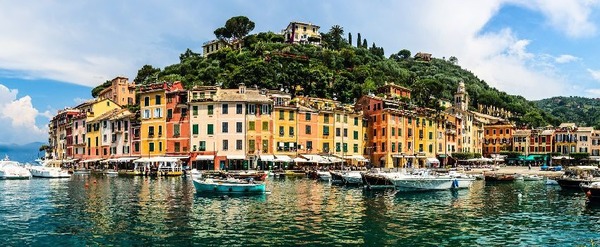 Dans quelle région d'Italie le territoire des Cinque Terre est-il situé ?