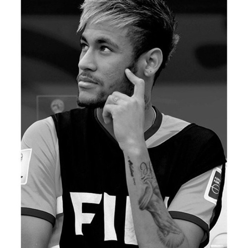 Nom du père de Neymar.