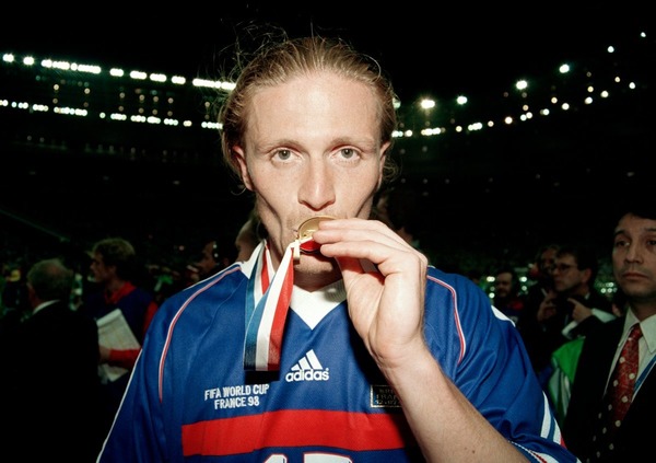 Quel numéro Emmanuel Petit portait-il lors du Mondial 98 ?
