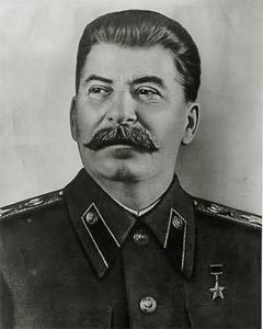 Staline était au pouvoir en ...