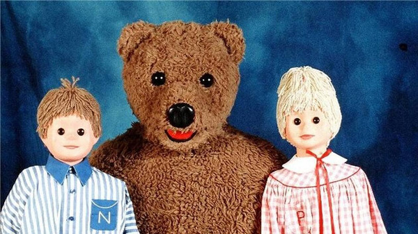 Bonne nuit les...