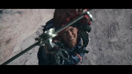 Qui joue dans Cliffhanger ?