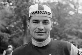 Cycliste français qualifié d'"éternel second" et jouissant d'une énorme popularité , il est aussi le grand-père du cycliste néerlanadis Mathieu Van der Poel ?