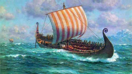 Sur quelles embarcations se déplaçaient les Vikings en mer pour transporter les marchandises ?