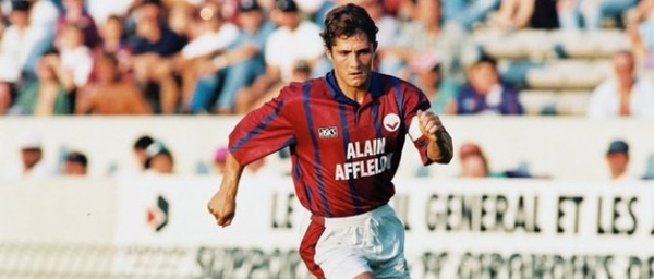 En 1996, après 8 saisons passées à Bordeaux, pour quel club Bixente a-t-il quitté les Girondins ?