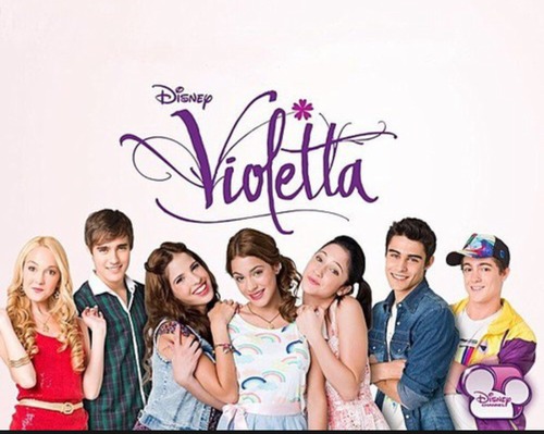 Quand commence l'aventure Violetta ?