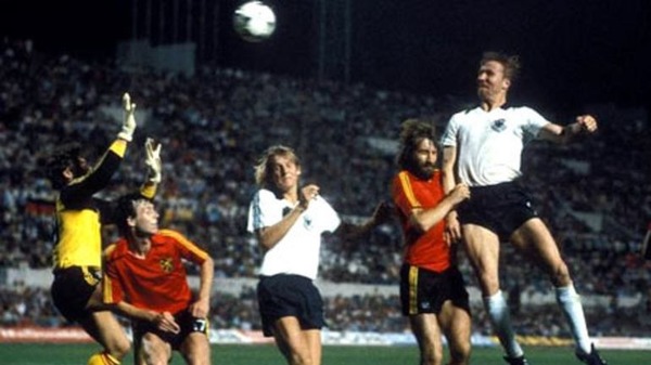 Sur quel score les Diables Rouges se sont-ils inclinés face aux allemands, en finale de l'Euro 1980 ?