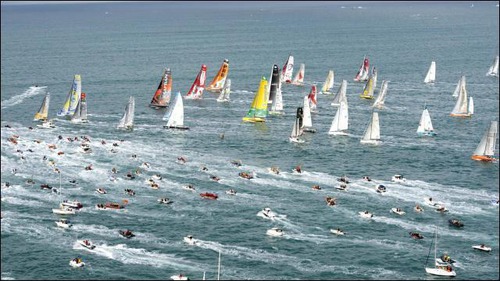 La "Route du Rhum" est une célèbre course de bateaux. Quel océan est traversé durant cette course ?