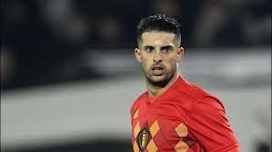 Ancien attaquant international belge (ex Lille, Everton, Fiorentina, Olympiacos).