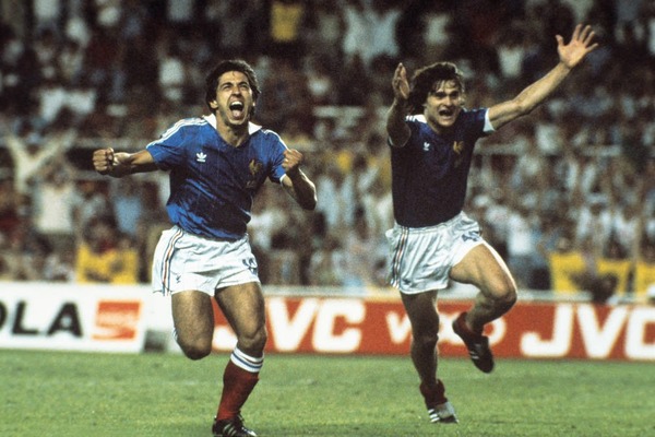Comment s'est terminée la célèbre demi-finale du Mondial 1982 ?