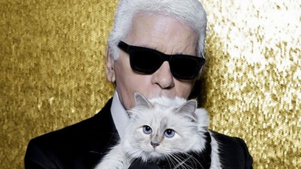 Qui a offert sa chatte nommée Choupette au regretté Karl Lagerfeld avant de la reprendre après son décès ?