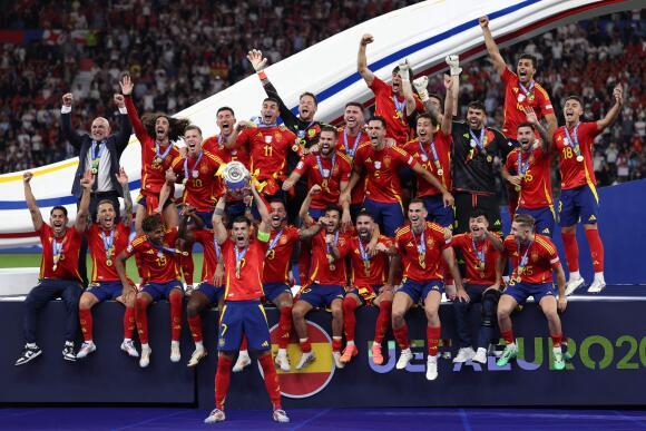 L' Espagne remporte donc cet Euro 2024. Quel était son sélectionneur à cette occasion ?