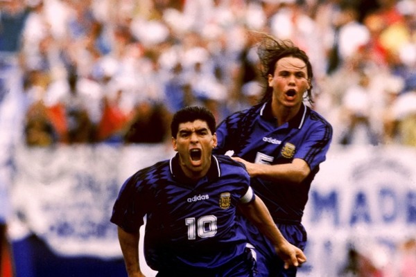 Dans le goupe D, Diego Maradona inscrit son dernier but dans un Mondial contre ........