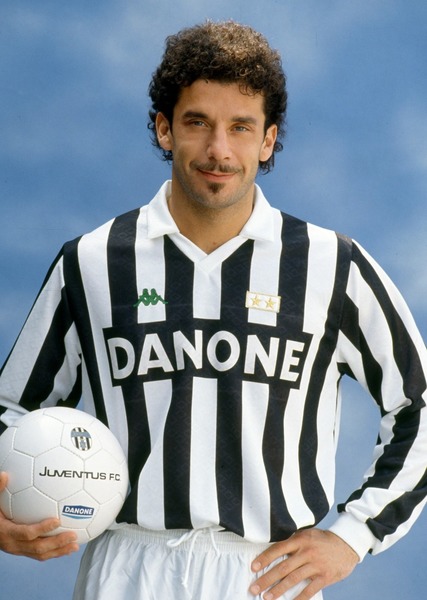 Avec la Juventus, il ne remporte aucun championnat d'Italie.