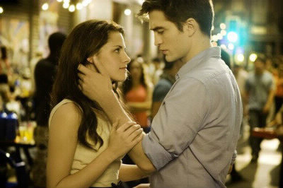 Dans Twilight 4, dans quelle ville Bella et Edward font-ils "escale" ?