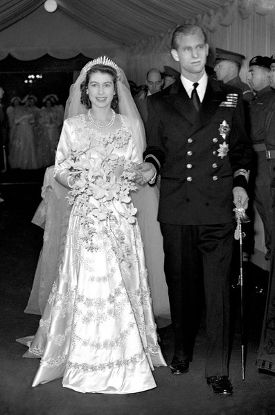 En quelle année épousa t-elle Philip Mountbatten ?