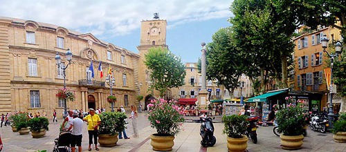 Si je vous dis que je suis allé en Aix-en-Provence, sauriez-vous dire dans quel pays je me trouve ?