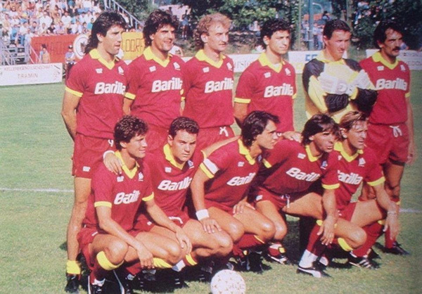 Quel surnom a été donné aux joueurs de l'AS Rome ?