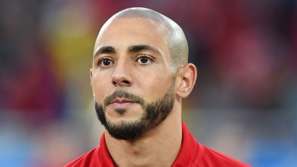 Ailier marocain né aux Pays-Bas de l'AEK Athènes (ex PSV, Watford, Galatasaray) ?