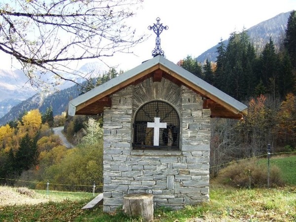 Quelle est la différence entre un oratoire et une chapelle ?