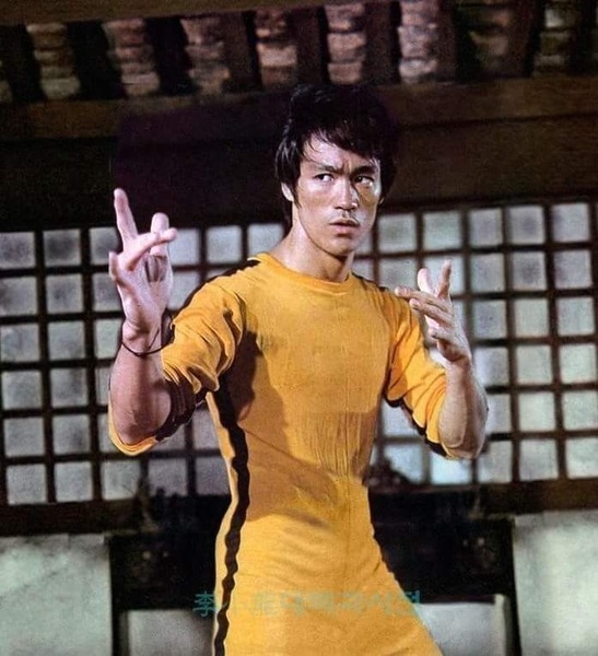 Dans quelle ville Bruce Lee est-il né, le 27 novembre 1940 ?