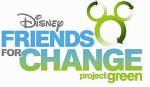 Avec qui elle est Ambassadrice de Disney's Friends for Change ?