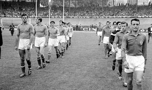 Où a eu lieu le premier Championnat d'Europe des nations de 1960 ?
