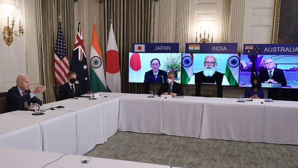 Les États-Unis, l'Inde, le Japon et l'Australie se sont entretenus virtuellement le vendredi 12 mars. Quel est le surnom de ce sommet regroupant ces quatre pays ?