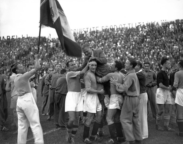 En 1934, contre quelle équipe l'Italie a-t-elle remporté sa première finale de Coupe du Monde ?