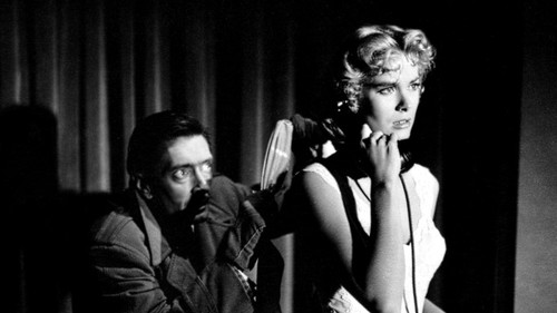 Quel est le premier film que Grace Kelly a tourné avec Hitchcock ?