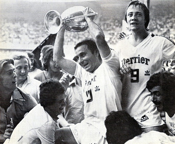 En 1973, l'OL remporte sa 3e Coupe de France en battant en finale ......