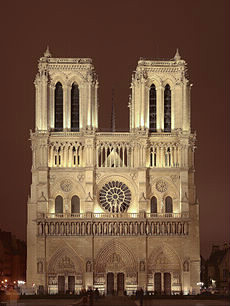 Que dépose Saint Louis, pieds nus en 1239 dans la cathédrale de Notre Dame de Paris ?