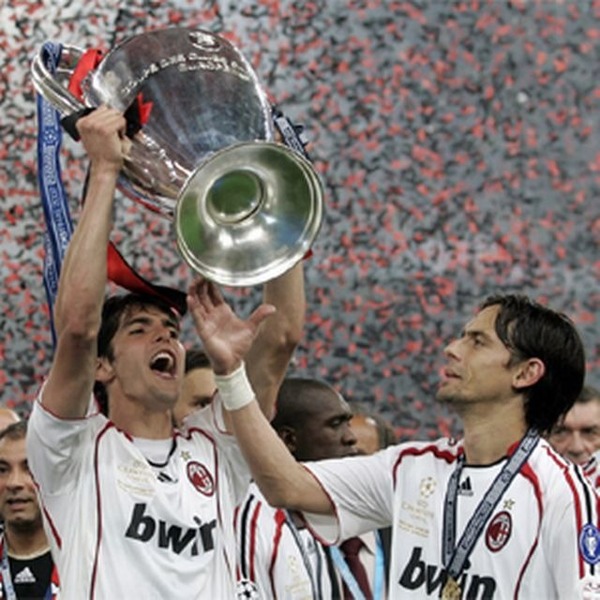 Qui perd la finale de 2007 contre l'AC Milan ?