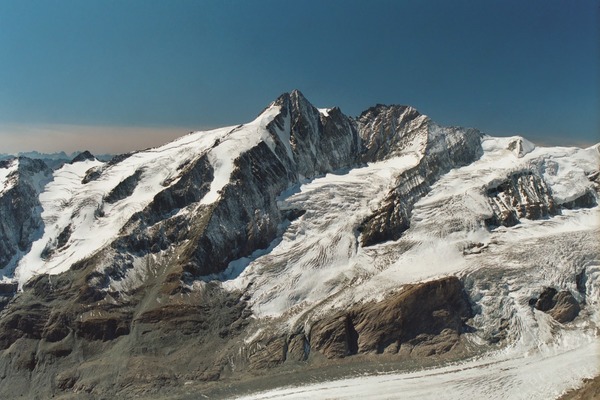Haut de 3798 mètres, quel est ce pic autrichien ?