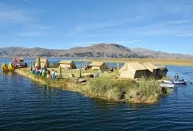 A quelle altitude se trouve le lac Titicaca ?