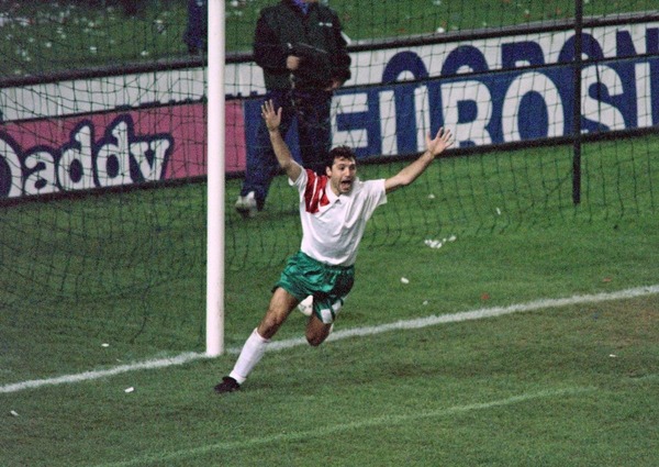 Le 17 novembre 1993 au Parc des Princes avec l'équipe de Bulgarie, c'est lui qui inscrit le but de la victoire contre la France, synonyme de qualification au Mondial 94.