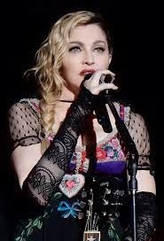 De quelle nationalité est Madonna ?