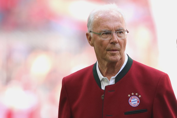 Au sein du club, Franz Beckenbauer a été ...
